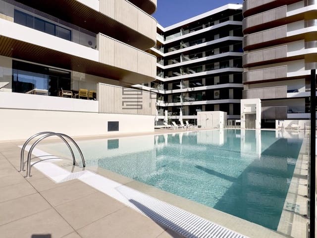 2 bedroom Flat for sale in Castillo Sohail, Fuengirola with pool garage - € 719,000 (Ref: 9868052)