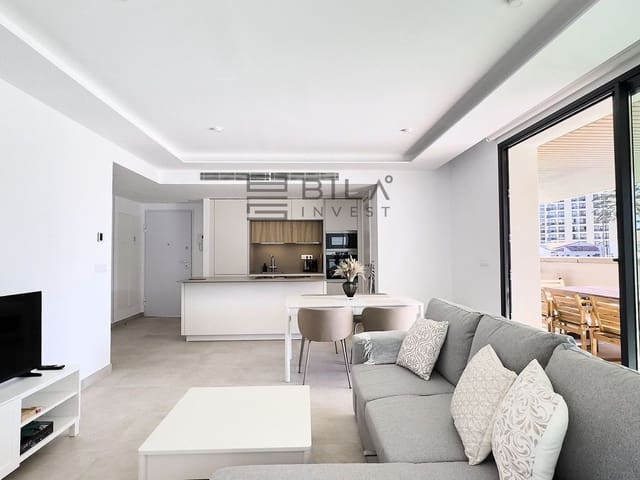 2 bedroom Flat for sale in Castillo Sohail, Fuengirola with pool garage - € 719,000 (Ref: 9868052)