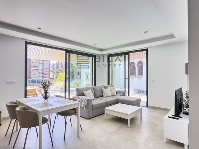 2 bedroom Flat for sale in Castillo Sohail, Fuengirola with pool garage - € 719,000 (Ref: 9868052)