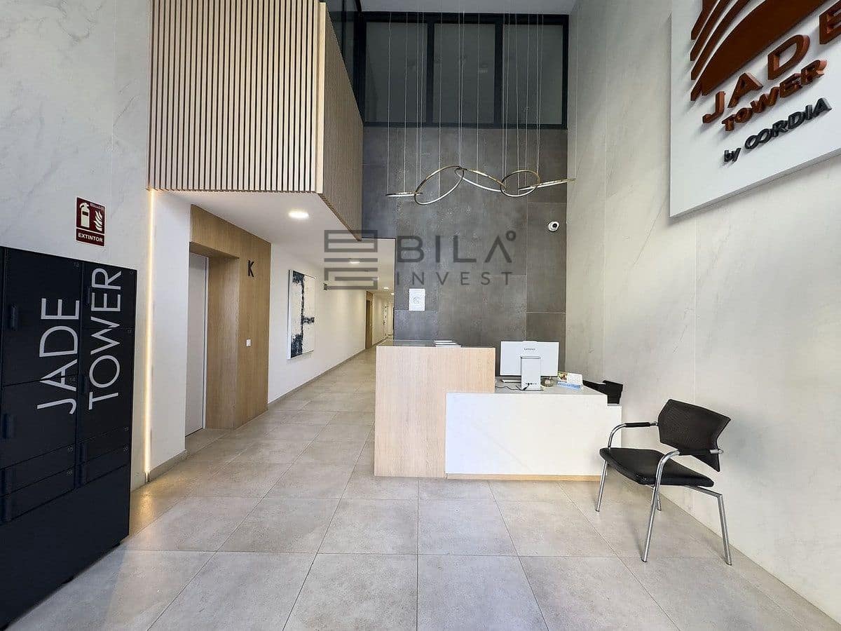 2 bedroom Flat for sale in Fuengirola with pool garage - € 719,000 (Ref: 9868052)
