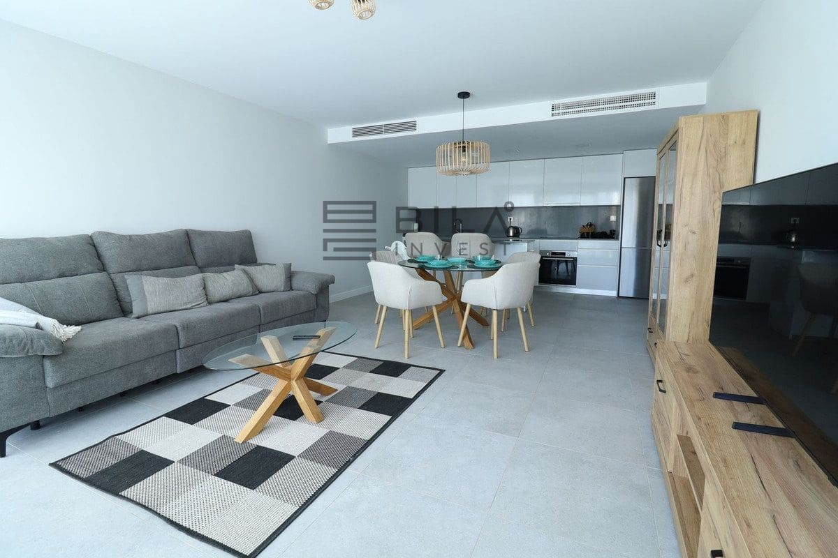 3 quarto Apartamento para venda em El Chaparral com piscina garagem - 575 000 € (Ref: 9868055)
