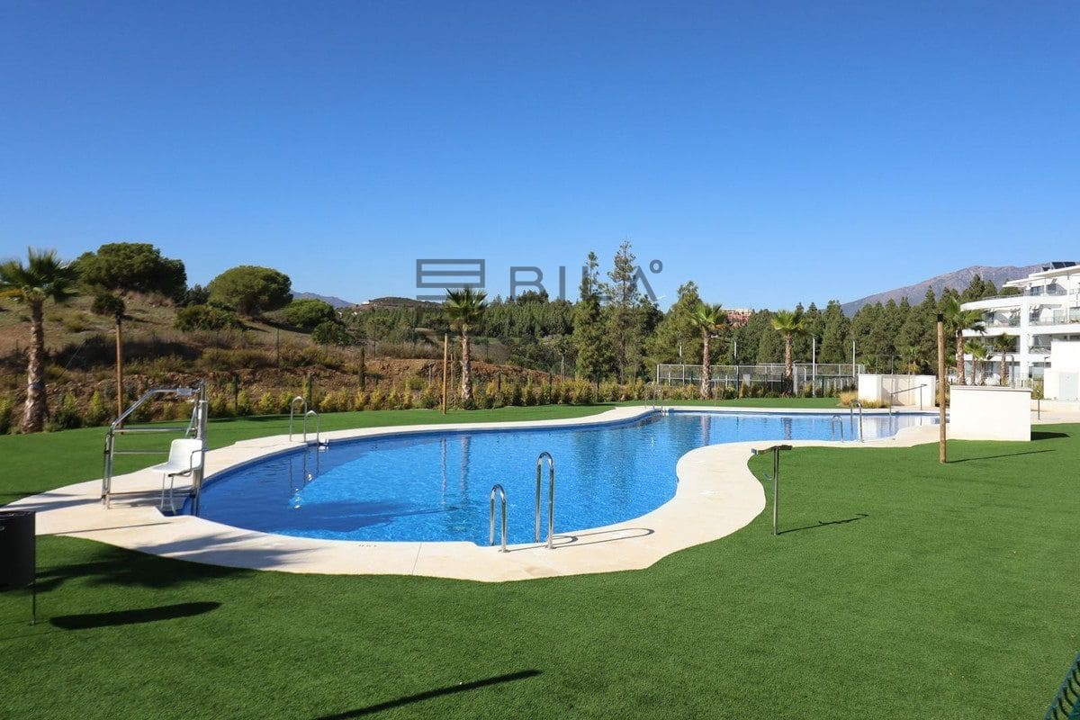 3 quarto Apartamento para venda em El Chaparral com piscina garagem - 575 000 € (Ref: 9868055)