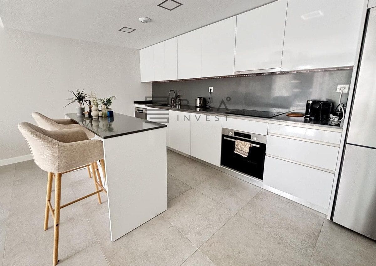 3 quarto Apartamento para venda em El Chaparral com piscina garagem - 575 000 € (Ref: 9868055)