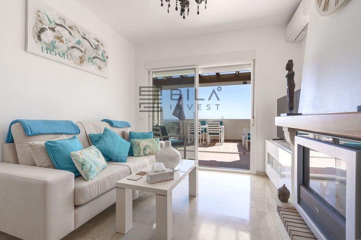 2 soverom Penthouse til salgs i El Chaparral med svømmebasseng - € 449 000 (Ref: 9868056)
