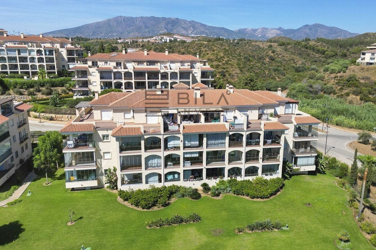 2 soverom Penthouse til salgs i El Chaparral med svømmebasseng - € 449 000 (Ref: 9868056)