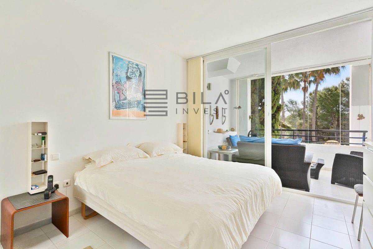 2 bedroom Flat for sale in Miraflores with pool garage - € 370,000 (Ref: 9868057)