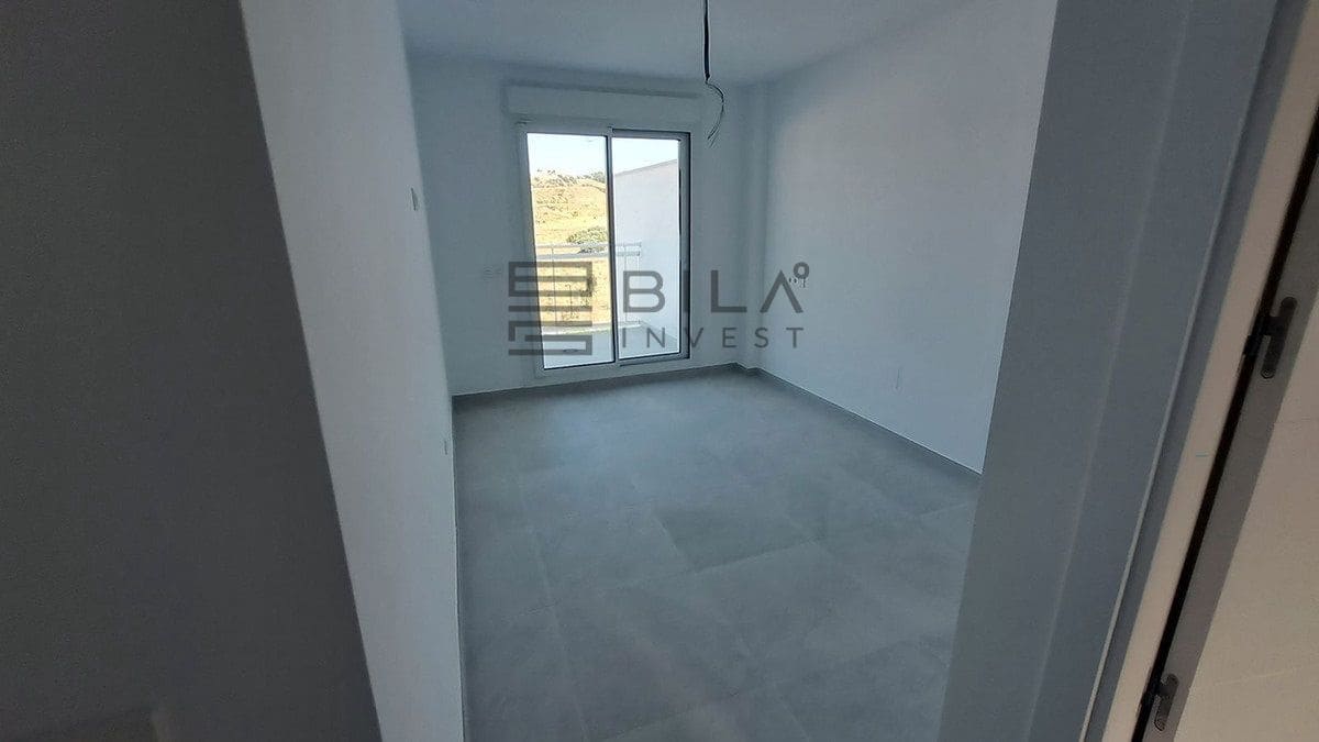 2 slaapkamer Flat te koop in La Cala de Mijas met zwembad garage - € 429.000 (Ref: 9872451)