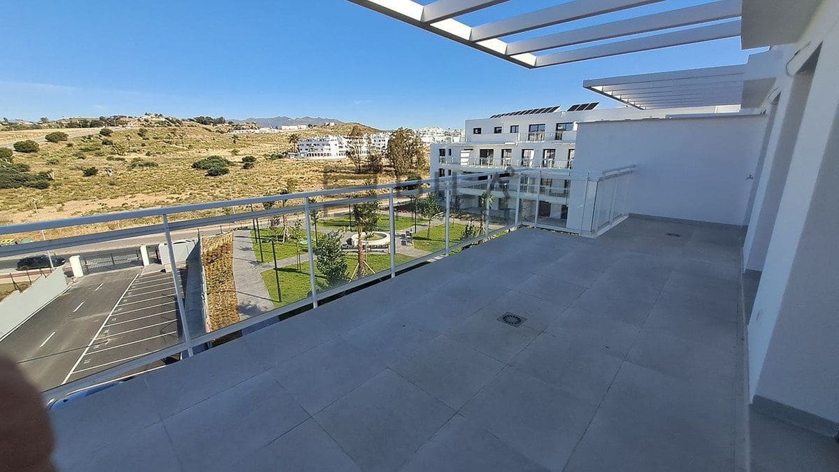 2 slaapkamer Flat te koop in La Cala de Mijas met zwembad garage - € 429.000 (Ref: 9872451)