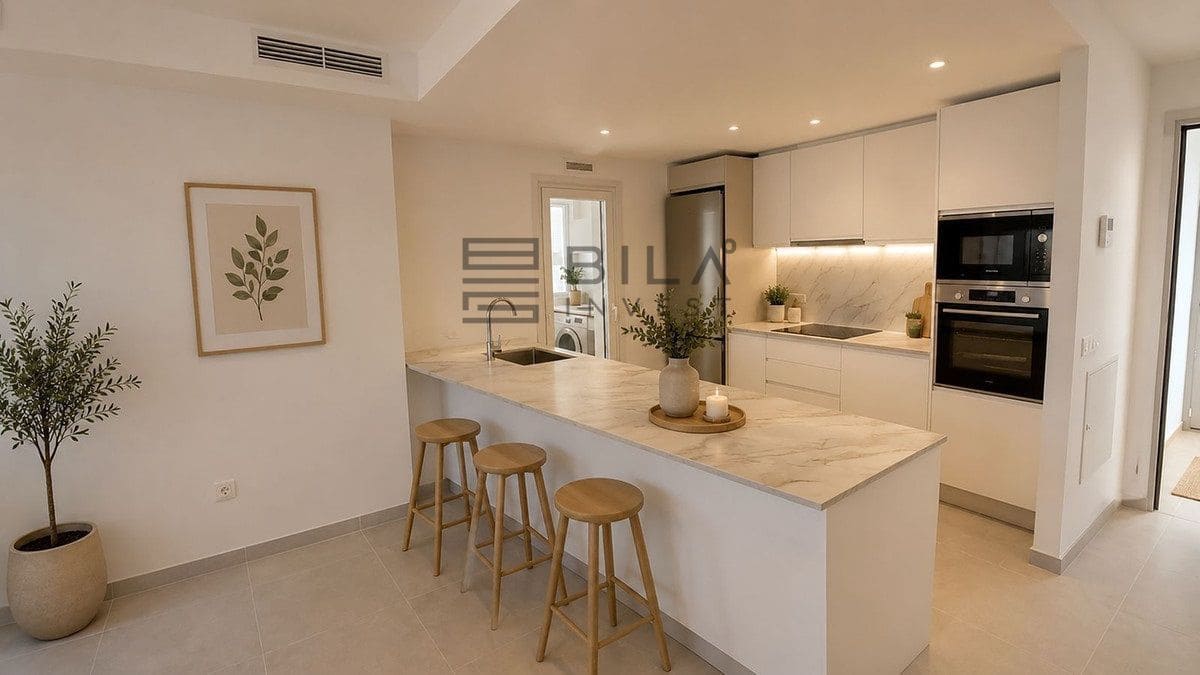 2 slaapkamer Flat te koop in La Cala de Mijas met zwembad garage - € 429.000 (Ref: 9872451)