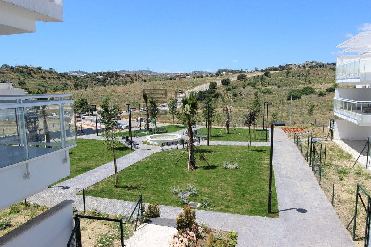 3 sypialnia Mieszkanie na sprzedaż w La Cala de Mijas z basenem garażem - 495 000 € (Ref: 9872453)