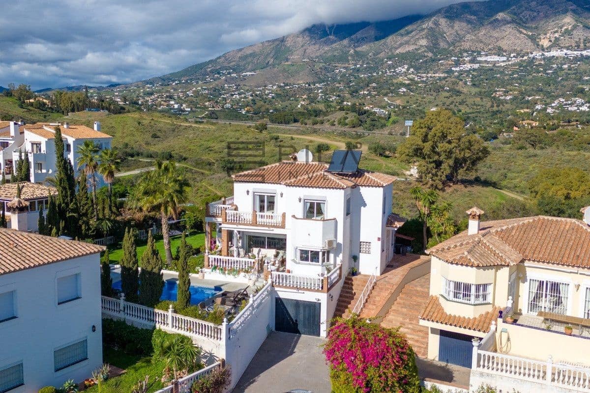 3 chambre Villa/Maison à vendre à Campo Mijas avec piscine garage - 895 000 € (Ref: 9872455)