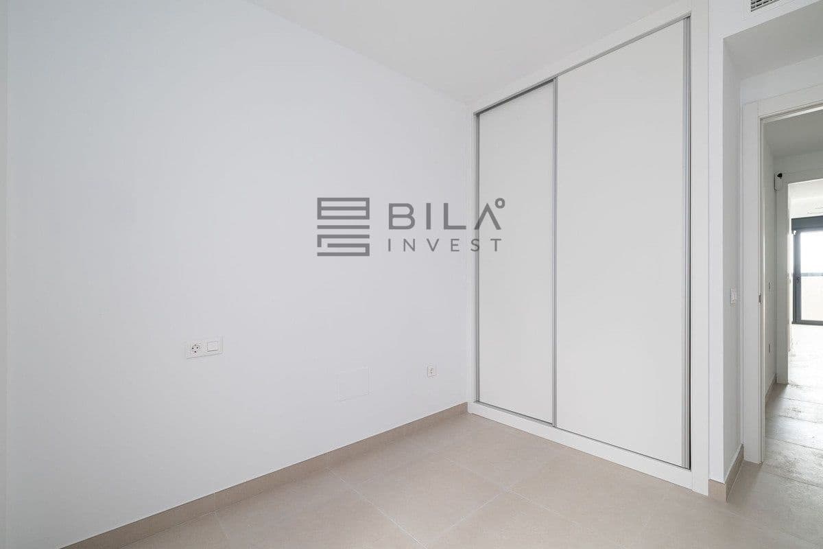2 chambre Appartement à vendre à Las Lagunas de Mijas avec piscine garage - 274 000 € (Ref: 9872457)