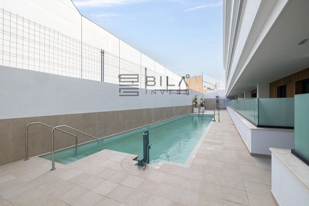 2 chambre Appartement à vendre à Las Lagunas de Mijas avec piscine garage - 274 000 € (Ref: 9872457)