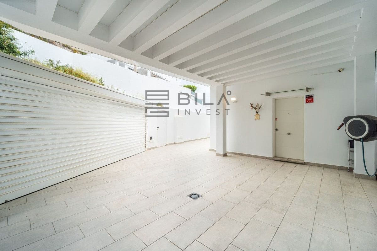 Chalet de 2 habitaciones en Fuengirola en venta con piscina garaje - 625.000 € (Ref: 9872459)