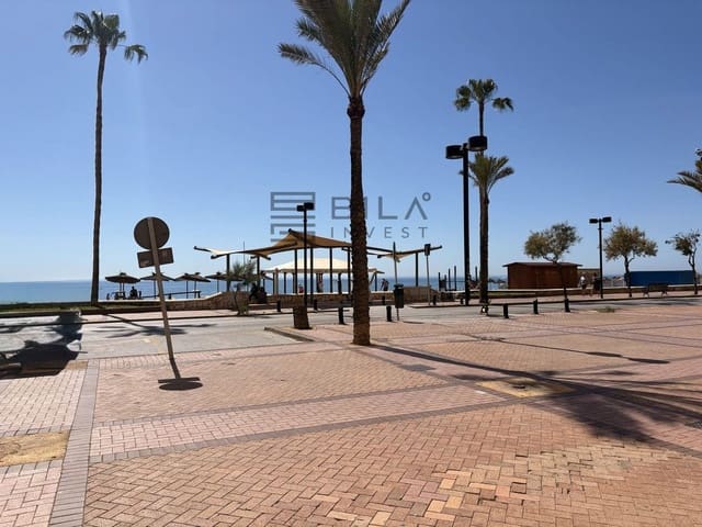2 makuuhuone Asunto myytävänä paikassa Zona Puerto Deportivo, Fuengirola mukana 
autotalli - 630 000 € (Ref: 9872461)