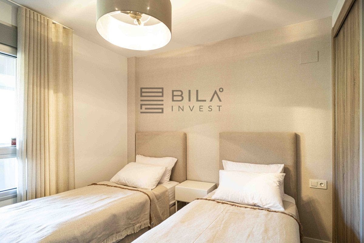 2 sypialnia Mieszkanie na sprzedaż w La Cala Golf z garażem - 396 000 € (Ref: 9872462)