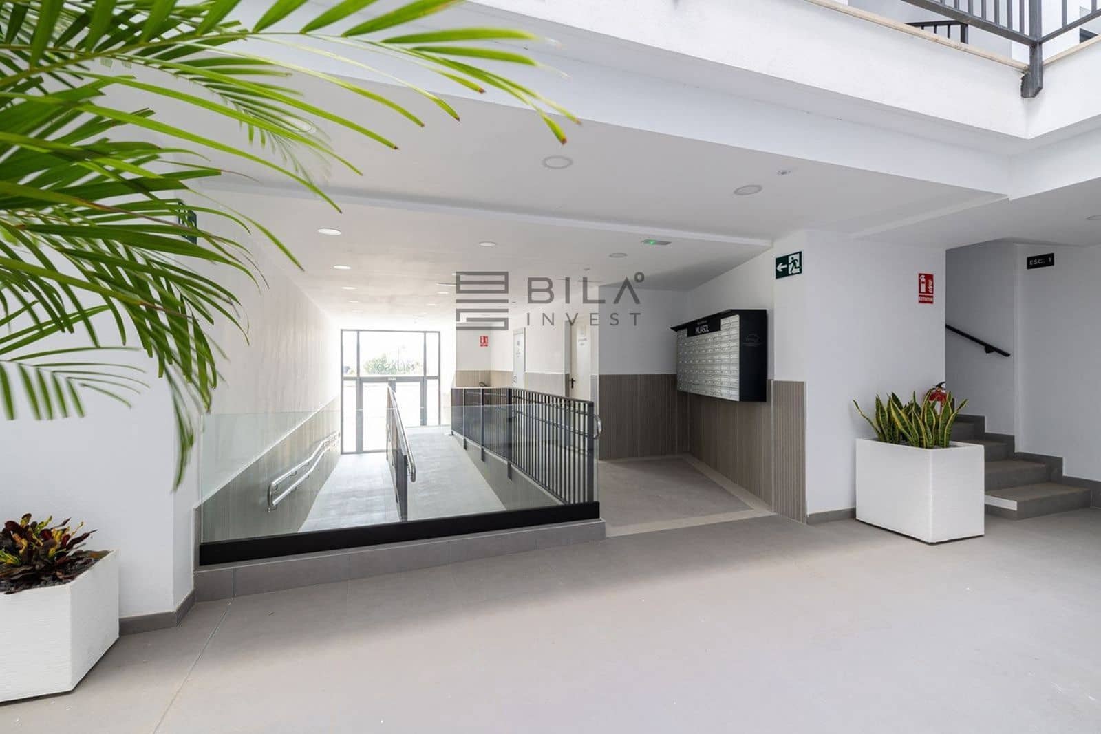 2 quarto Apartamento para venda em Las Lagunas de Mijas com piscina garagem - 299 000 € (Ref: 9879916)