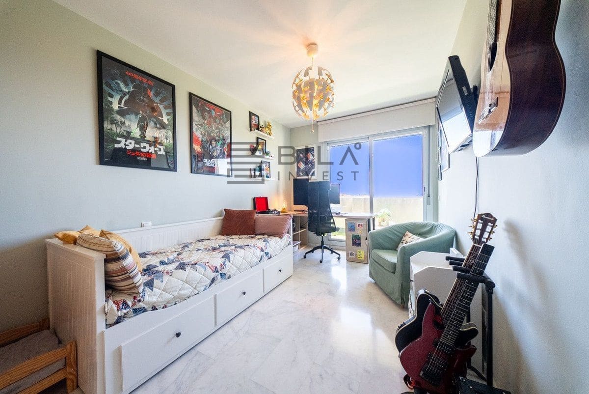 3 soveværelse Lejlighed til salg i Riviera del Sol med swimmingpool garage - € 349.000 (Ref: 9880517)