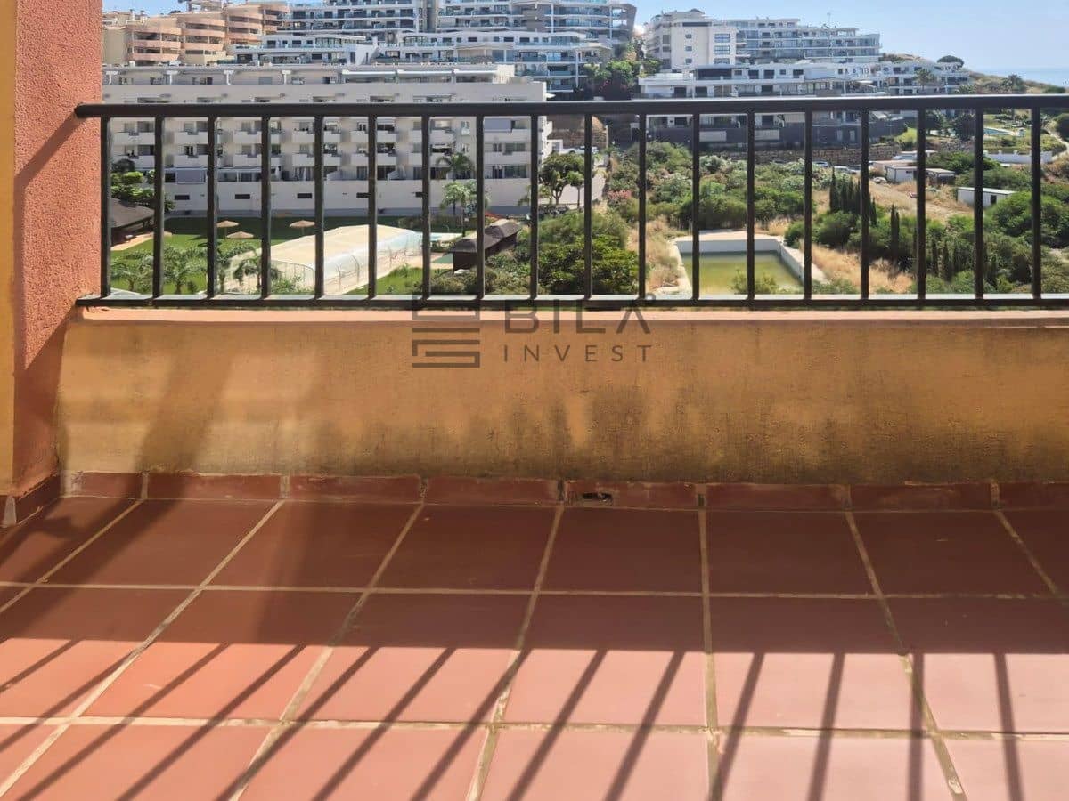 2 soveværelse Penthouse til salg i Riviera del Sol med swimmingpool - € 295.000 (Ref: 9880520)
