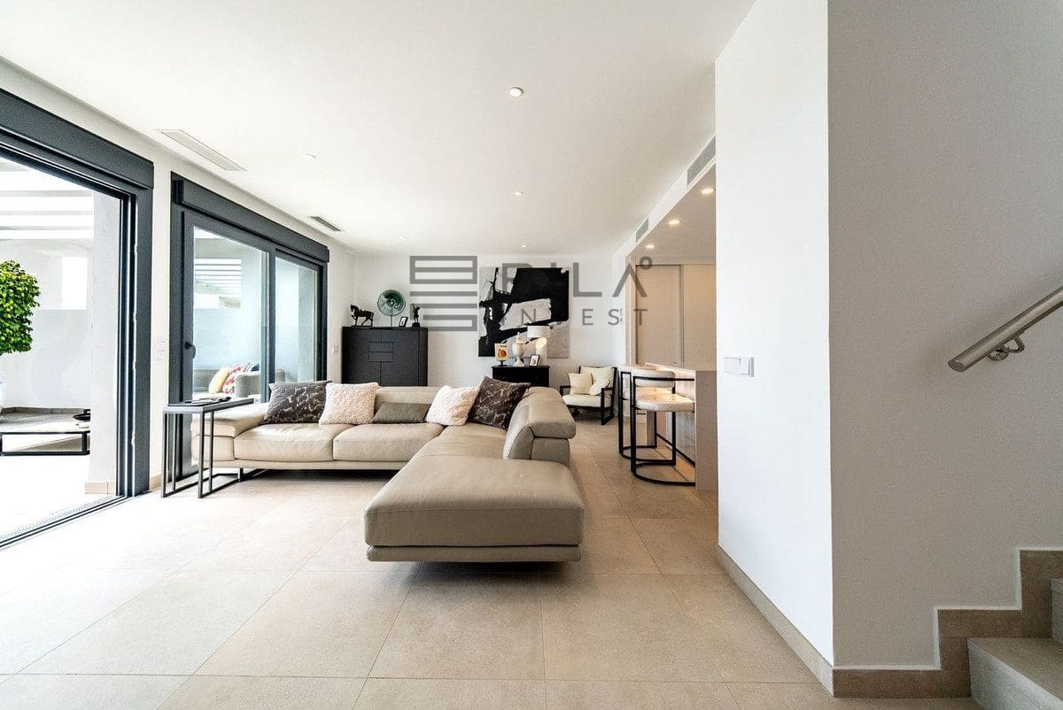 3 sovrum Takvåning till salu i Fuengirola med pool - 1 350 000 € (Ref: 9888628)