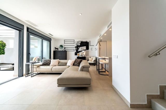 3 sovrum Takvåning till salu i El Higuerón, Fuengirola med pool - 1 350 000 € (Ref: 9888628)