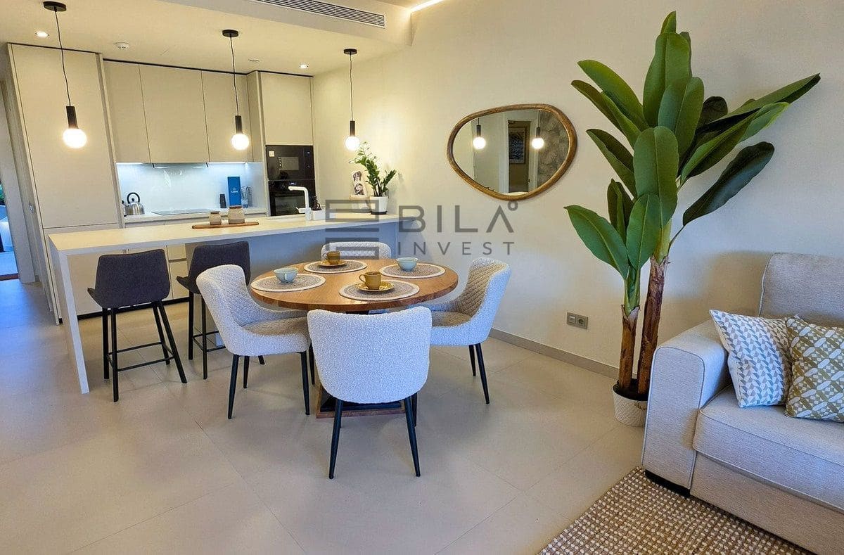 2 soveværelse Lejlighed til salg i Fuengirola med swimmingpool garage - € 750.000 (Ref: 9888631)