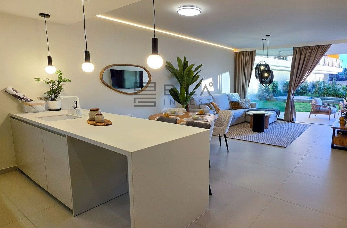 2 soveværelse Lejlighed til salg i Fuengirola med swimmingpool garage - € 750.000 (Ref: 9888631)
