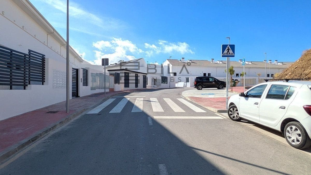 2 soveværelse Lejlighed til salg i Fuengirola med swimmingpool garage - € 339.000 (Ref: 9891281)