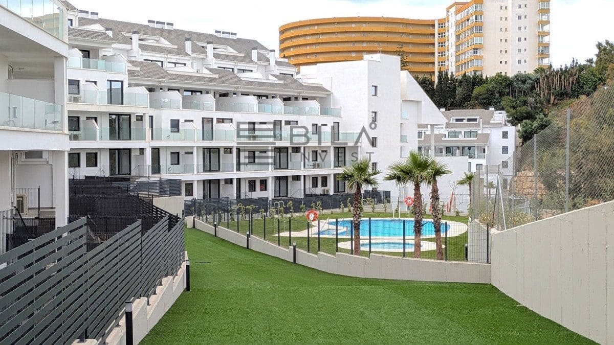 2 soveværelse Lejlighed til salg i Fuengirola med swimmingpool garage - € 339.000 (Ref: 9891281)