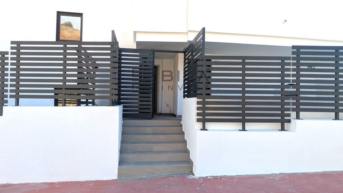 2 soveværelse Lejlighed til salg i Fuengirola med swimmingpool garage - € 339.000 (Ref: 9891281)