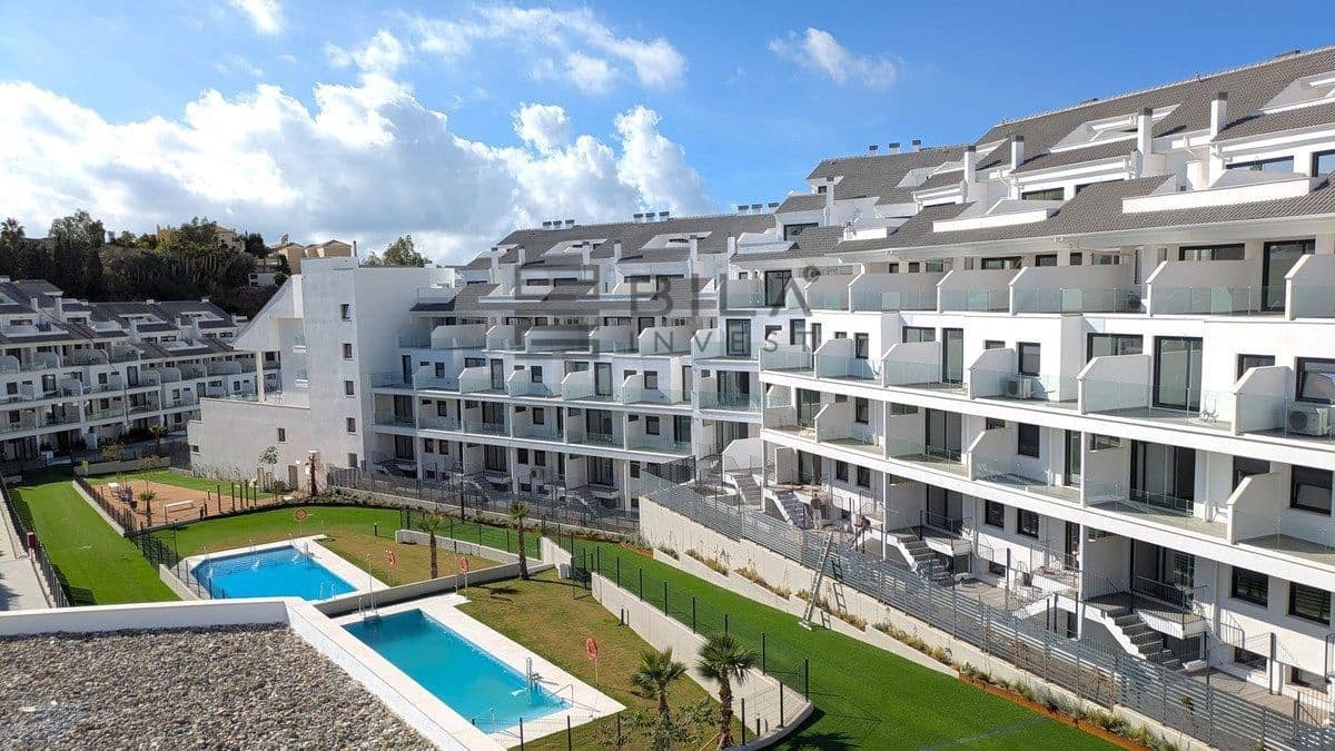 2 soveværelse Lejlighed til salg i Fuengirola med swimmingpool garage - € 339.000 (Ref: 9891281)