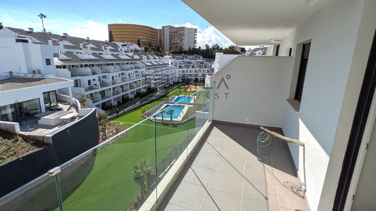 2 soveværelse Lejlighed til salg i Fuengirola med swimmingpool garage - € 339.000 (Ref: 9891281)