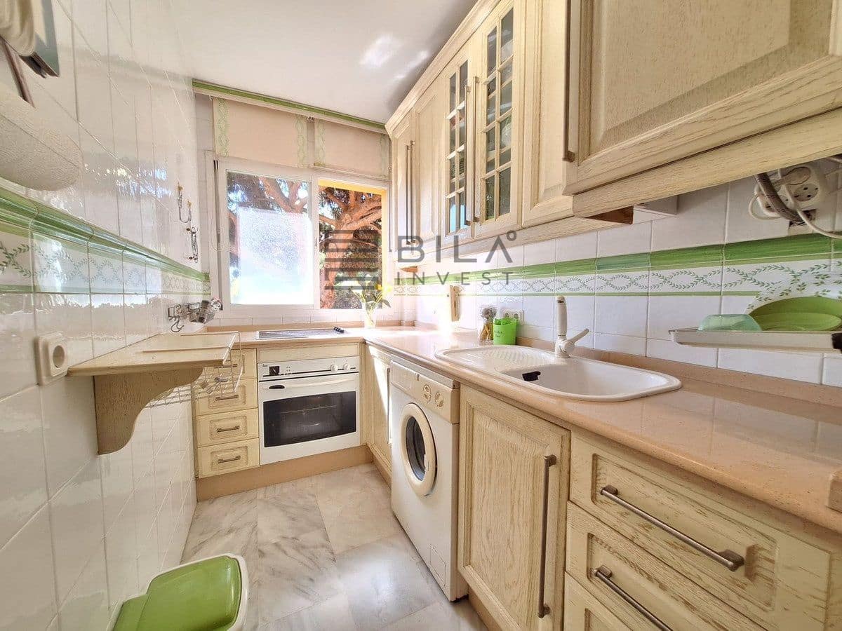 2 soveværelse Penthouse til salg i Elviria med swimmingpool - € 599.000 (Ref: 9891284)