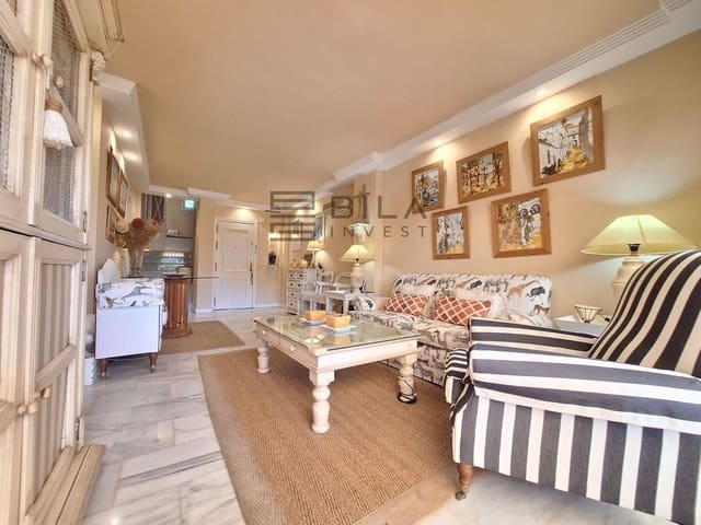 2 soveværelse Penthouse til salg i Elviria, Marbella med swimmingpool - € 599.000 (Ref: 9891284)