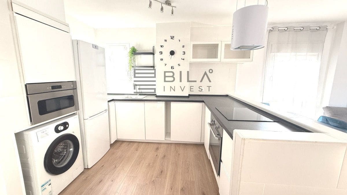 3 soveværelse Penthouse til salg i Elviria med swimmingpool - € 400.000 (Ref: 9891430)