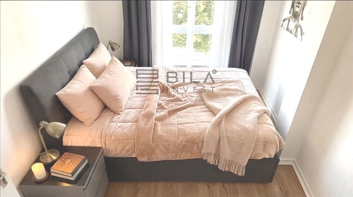 3 soveværelse Penthouse til salg i Elviria med swimmingpool - € 400.000 (Ref: 9891430)