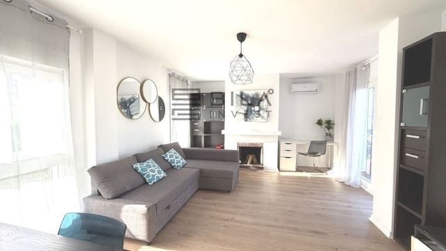 3 soveværelse Penthouse til salg i Elviria, Marbella med swimmingpool - € 400.000 (Ref: 9891430)