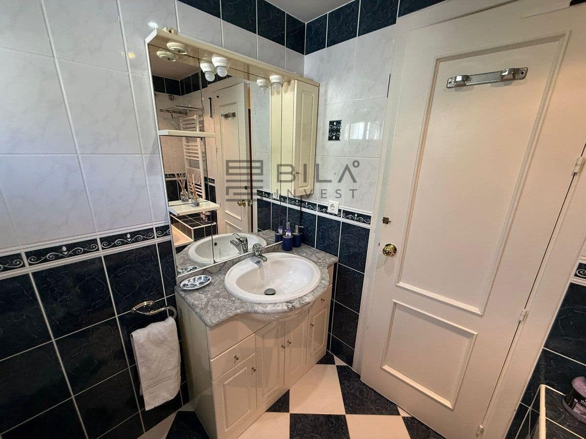2 soverom Leilighet til salgs i La Reserva med svømmebasseng - € 319 000 (Ref: 9891431)