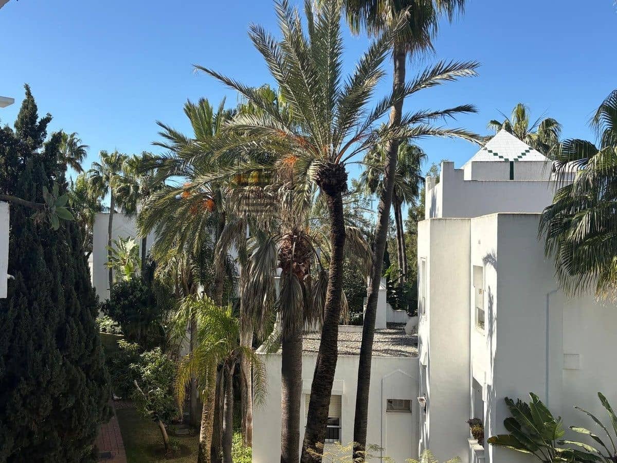 2 soverom Leilighet til salgs i La Reserva med svømmebasseng - € 319 000 (Ref: 9891431)