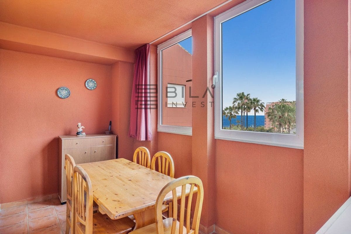 2 sypialnia Mieszkanie na sprzedaż w Benalmadena Costa z basenem garażem - 399 950 € (Ref: 9891432)