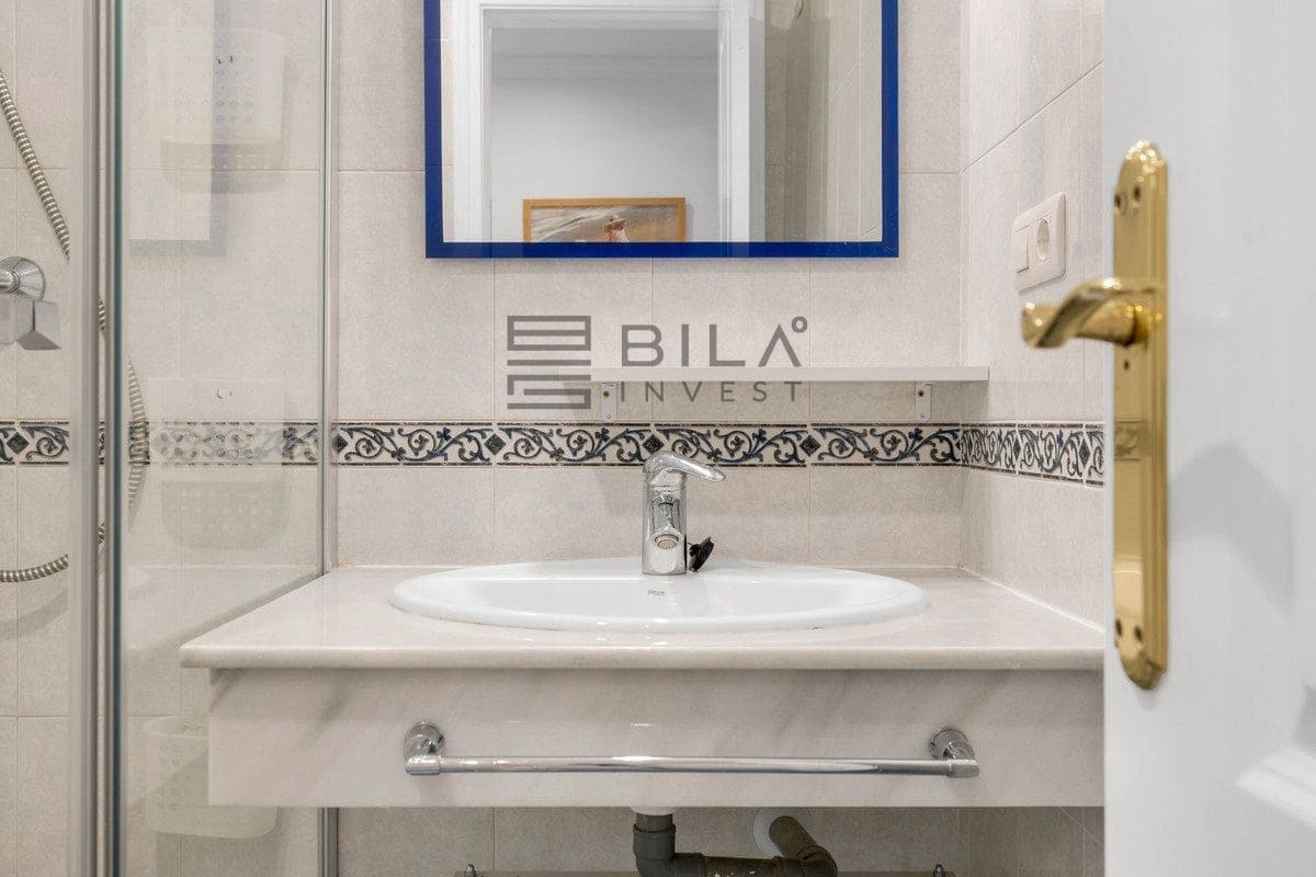 2 sypialnia Mieszkanie na sprzedaż w Benalmadena Costa z basenem garażem - 399 950 € (Ref: 9891432)