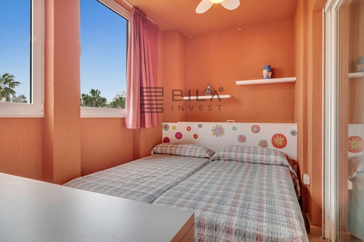 2 sypialnia Mieszkanie na sprzedaż w Benalmadena Costa z basenem garażem - 399 950 € (Ref: 9891432)