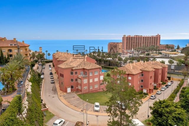 2 sypialnia Mieszkanie na sprzedaż w Benalmadena Costa, Benalmádena z basenem garażem - 399 950 € (Ref: 9891432)