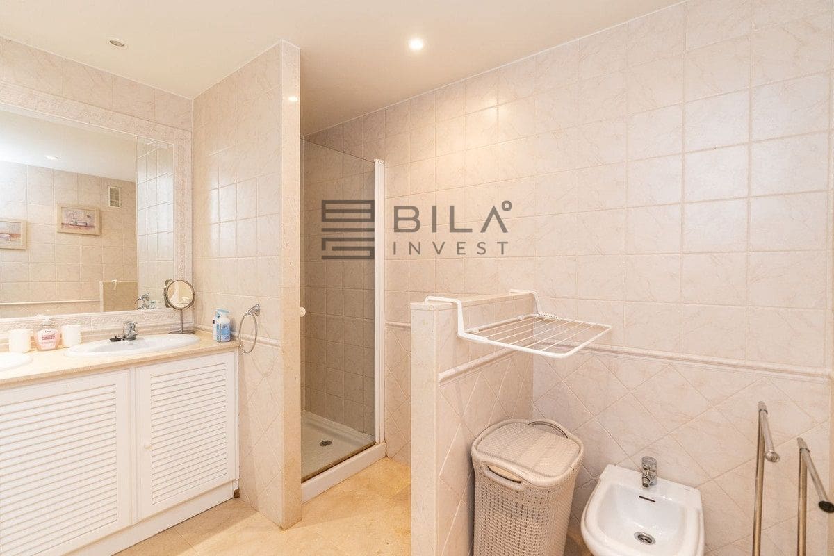 2 quarto Apartamento para venda em Miraflores com piscina - 385 000 € (Ref: 9893109)