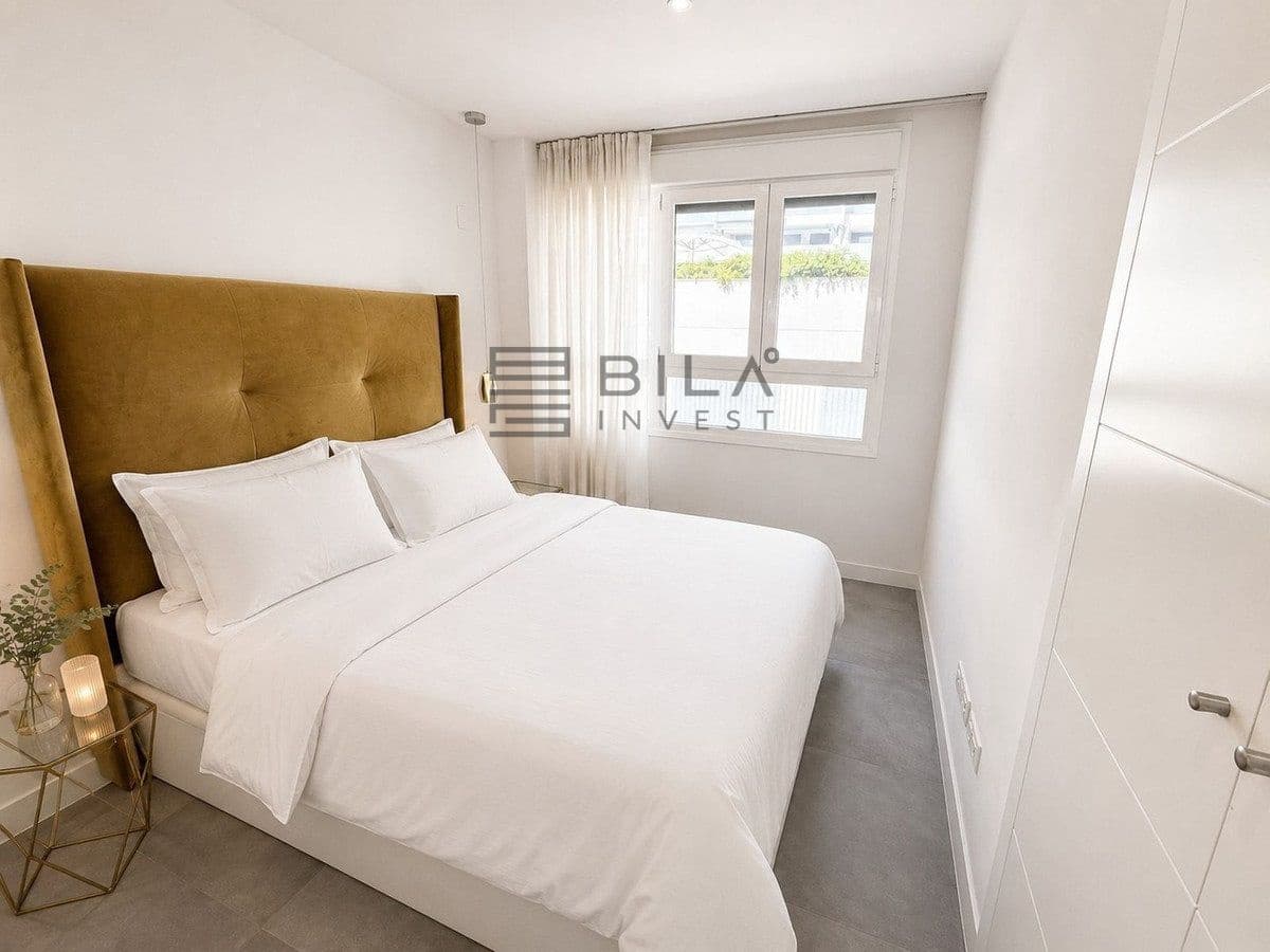 3 slaapkamer Flat te koop in La Cala de Mijas met zwembad garage - € 690.000 (Ref: 9893292)