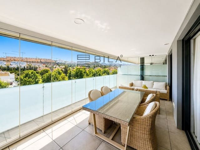 3 slaapkamer Flat te koop in La Cala de Mijas, Mijas met zwembad garage - € 690.000 (Ref: 9893292)