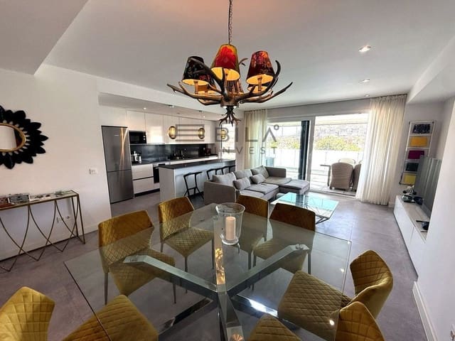 3 slaapkamer Flat te koop in La Cala de Mijas, Mijas met zwembad garage - € 690.000 (Ref: 9893292)