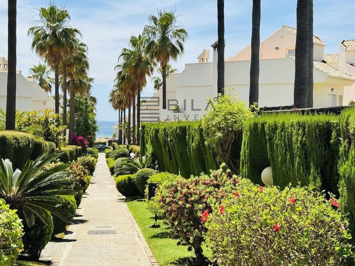 3 Zimmer Haus zu verkaufen in Costabella mit Pool Garage - 790.000 € (Ref: 9893293)