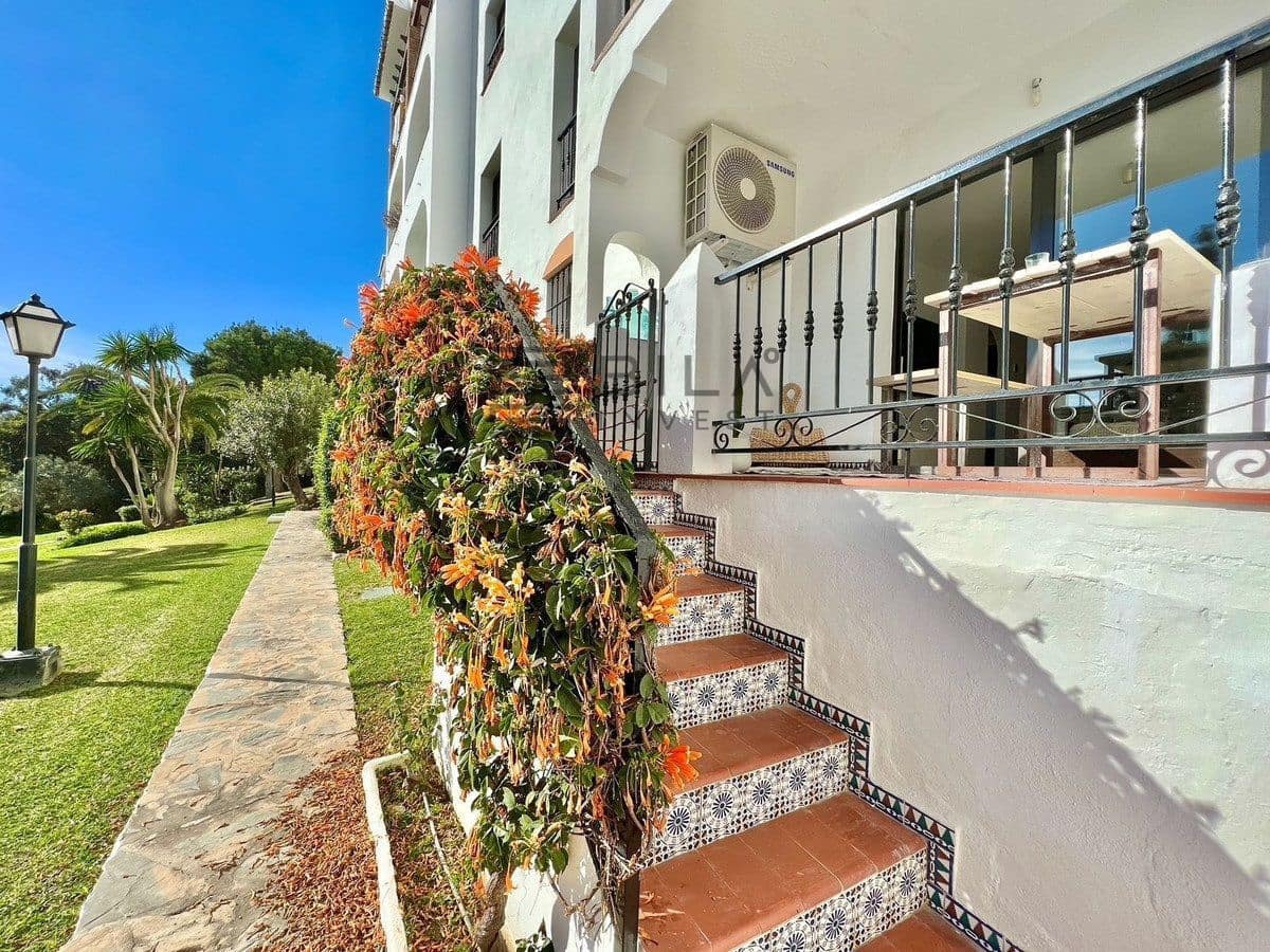 2 Zimmer Wohnung zu verkaufen in Riviera del Sol mit Pool Garage - 355.000 € (Ref: 9893294)