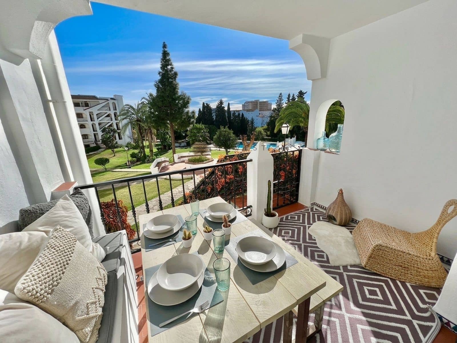 2 Zimmer Wohnung zu verkaufen in Riviera del Sol mit Pool Garage - 355.000 € (Ref: 9893294)